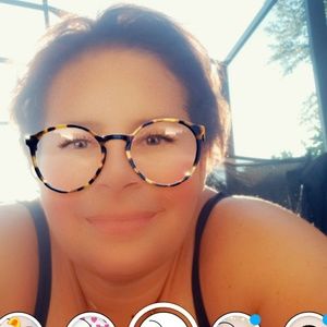 Meet your Posher, Linda